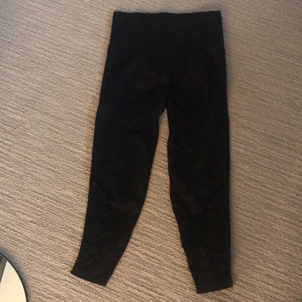 Black “cool and comfy” PINK by vs leggings